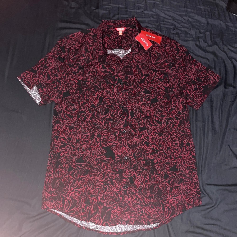 GUESS men’s button down top size Large NWT